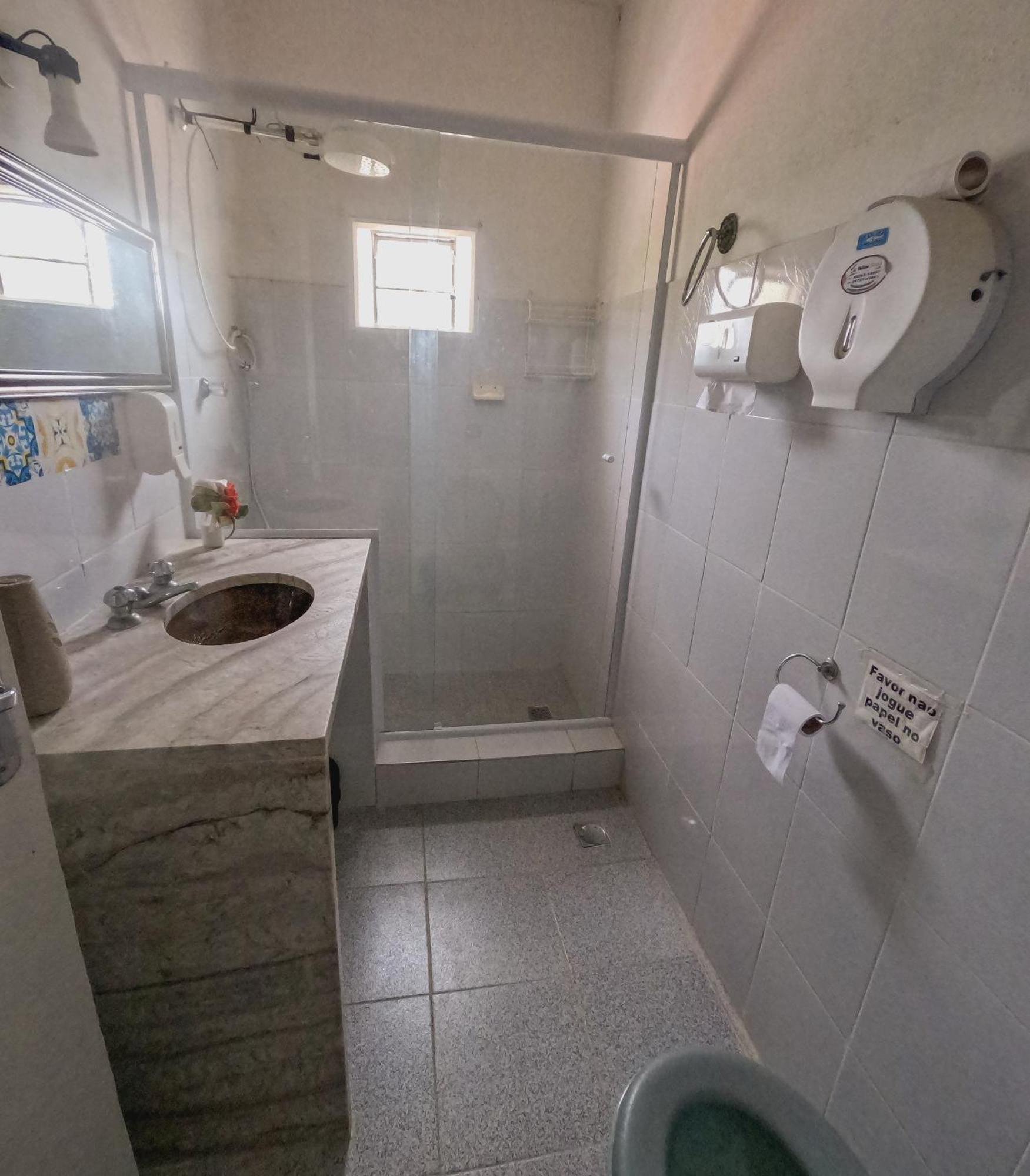 Hostel Yellow House Mg Итамонти Экстерьер фото