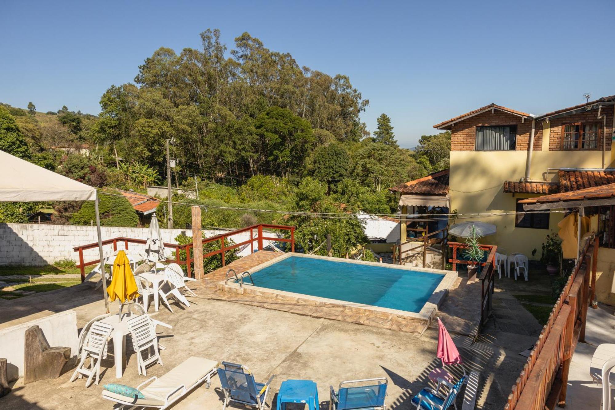 Hostel Yellow House Mg Итамонти Экстерьер фото